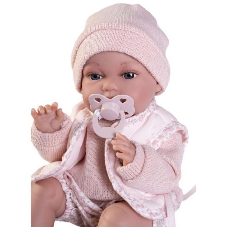 8435083670673 (2) Muñeca Toneta con chaleco 34 cm 2