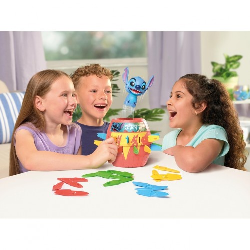 Juego Salta Stitch encaja bien las tablas de surf o saldrá p