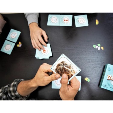 3770004936052 (2) Juego de cartas Cortex Challenge 2