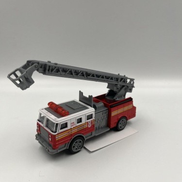 4895005752742 Camión bomberos tracción con sonido  1