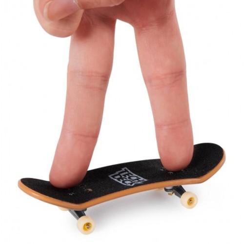 778988238158 (4) Ted Skate Shop Bonus Pack – Spin  4