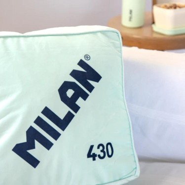 8411574106067 (1) Cojín Milan 430 Verde 35×35×16 - 1