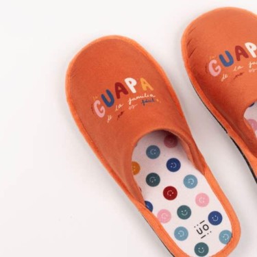 8435449369784 (1) Zapatillas la guapa de la famili 1