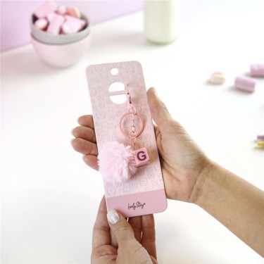 8435458182107 Llavero pompón rosa tecla letra I –  2
