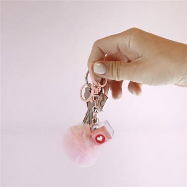 8435458182237 Llavero pompón rosa tecla corazón –  1